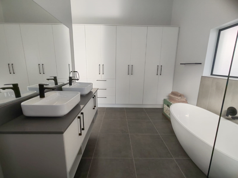 3 Bedroom Property for Sale in St Francis Links Eastern Cape